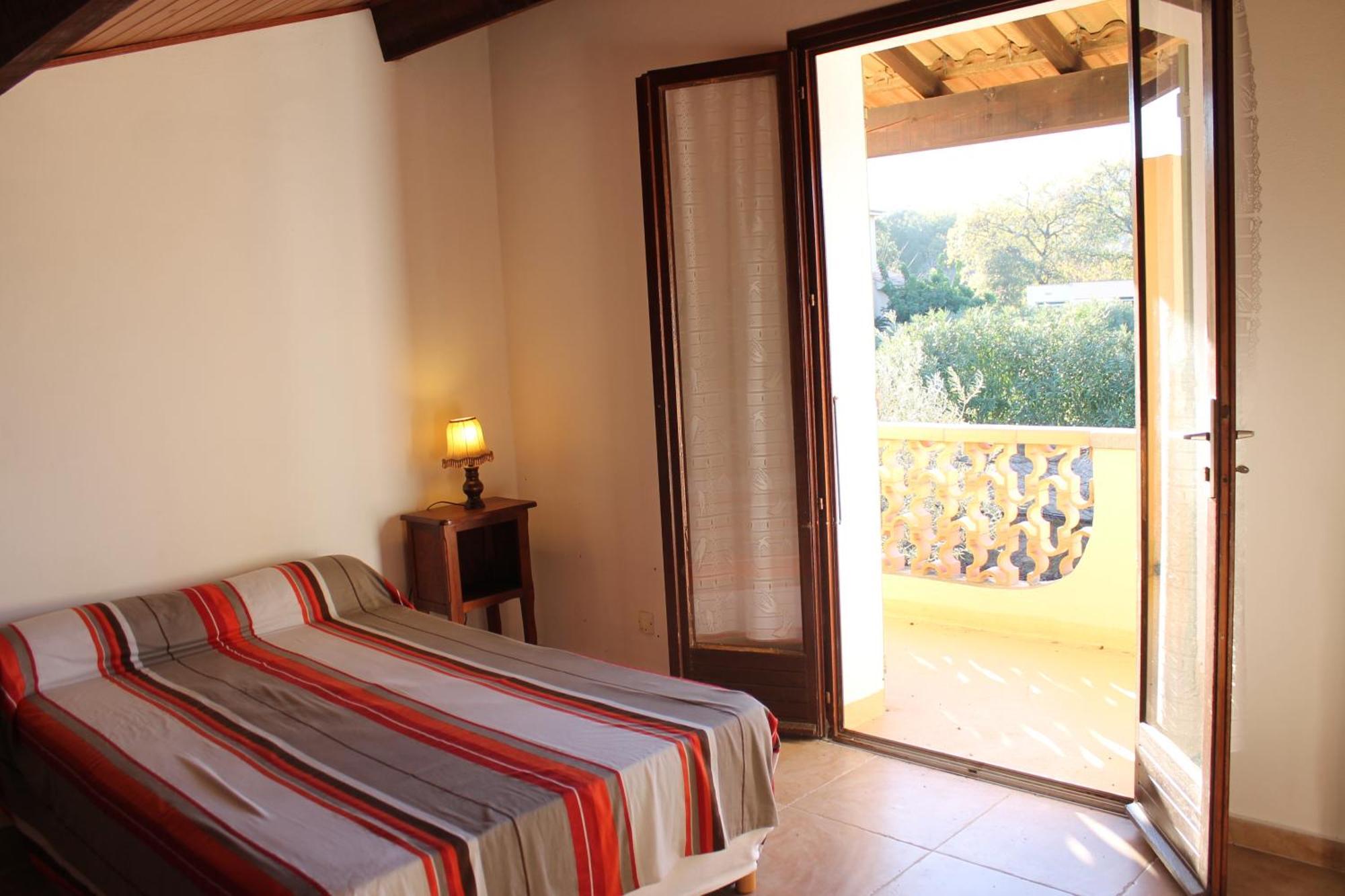 Domaine Le Clos Des Oliviers Sorbo-Ocagnano Номер фото