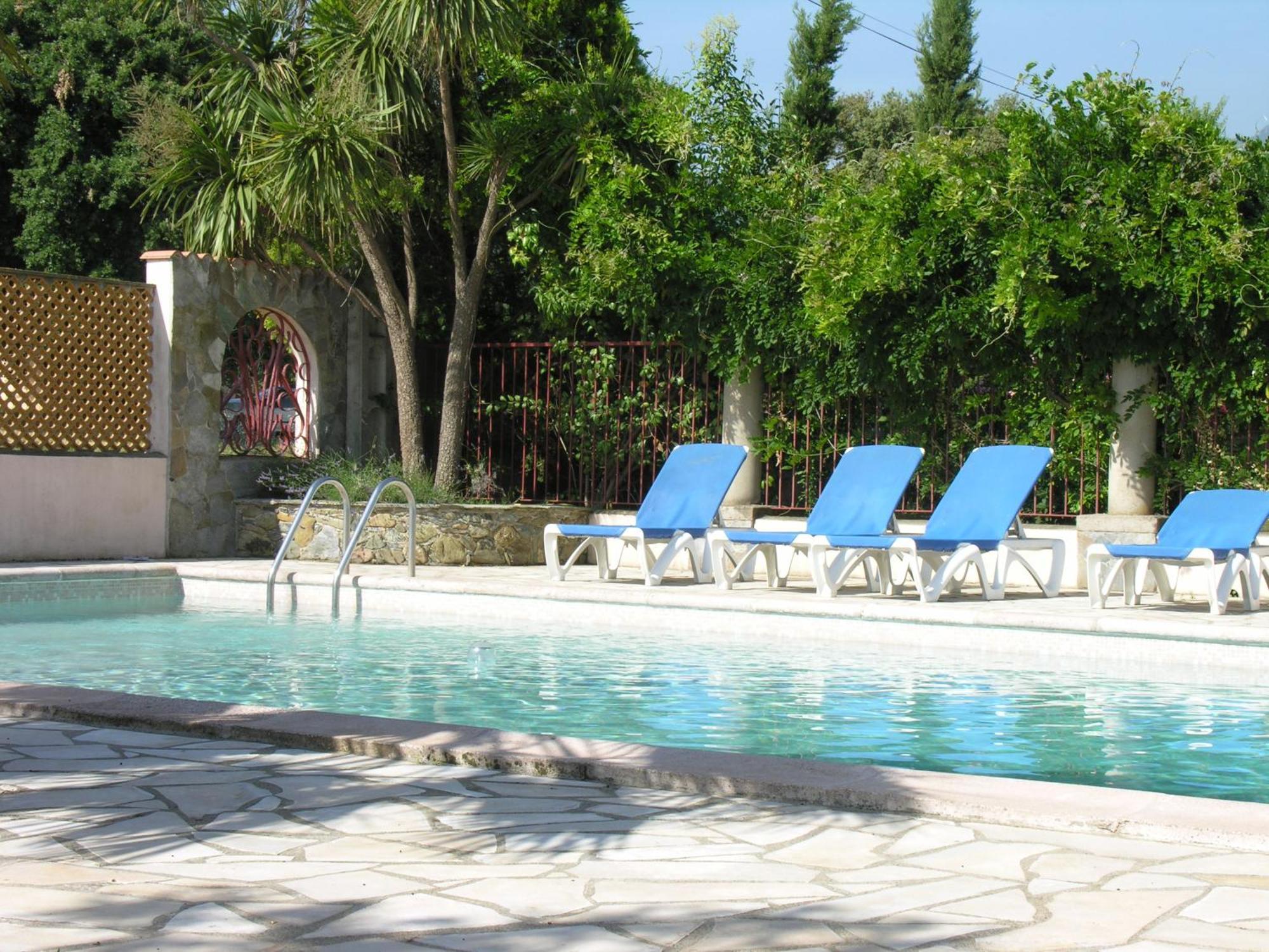 Domaine Le Clos Des Oliviers Sorbo-Ocagnano Номер фото